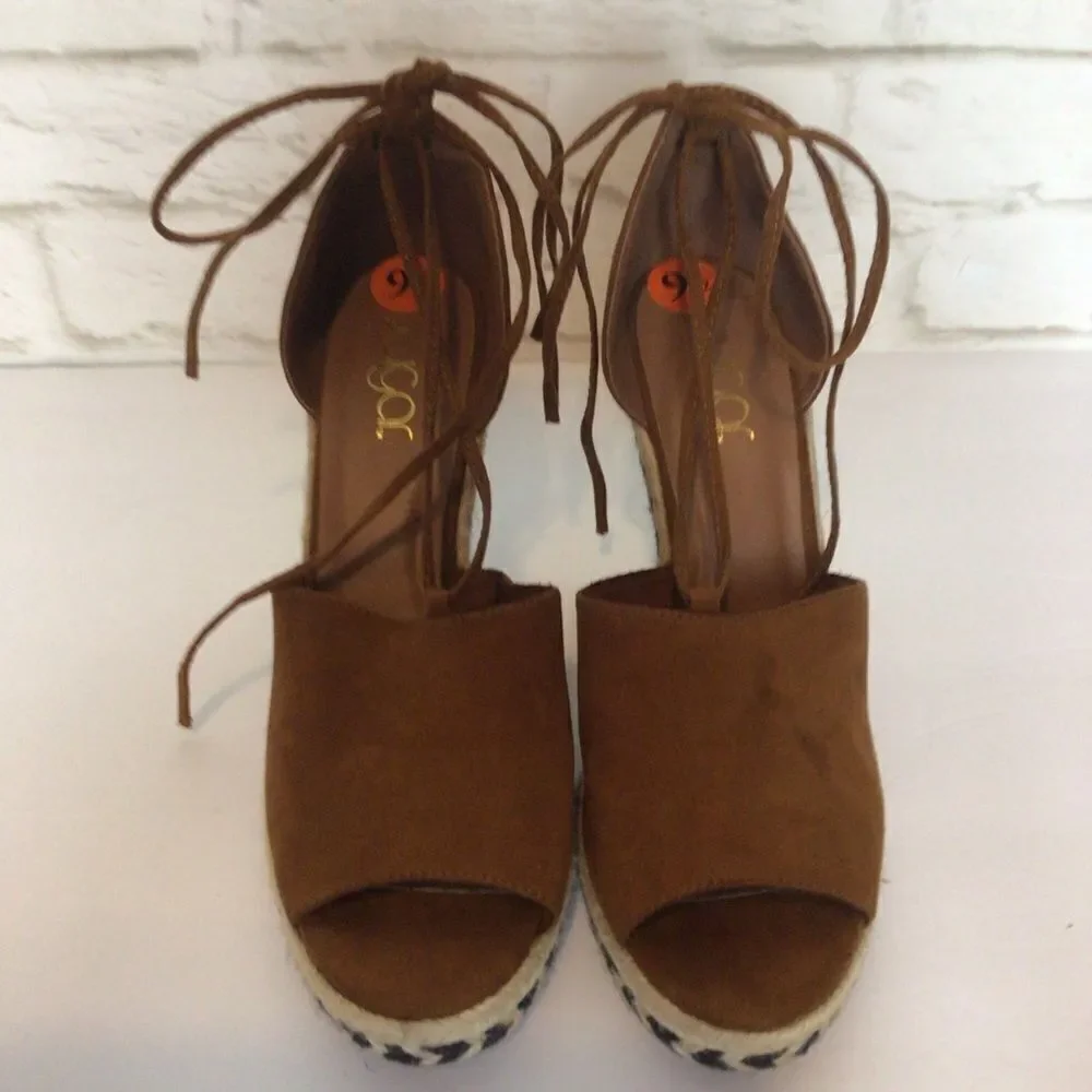 Bohemian Western Aztec Wedge Espadrille Size 9.5